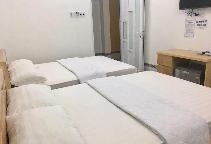 هتل Khách Sạn Ngọc Quý