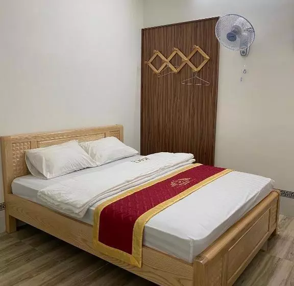 هتل Khách Sạn Ngọc Quý