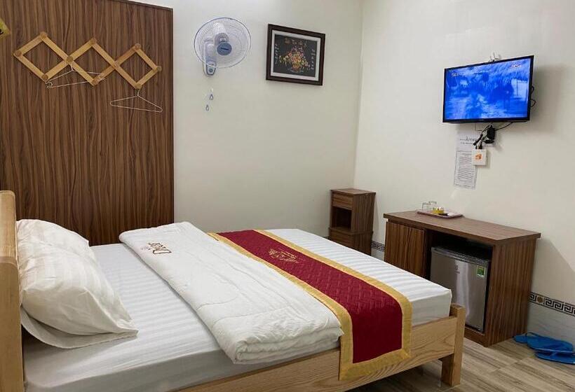 هتل Khách Sạn Ngọc Quý