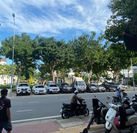 هتل Khách Sạn Ngọc Quý