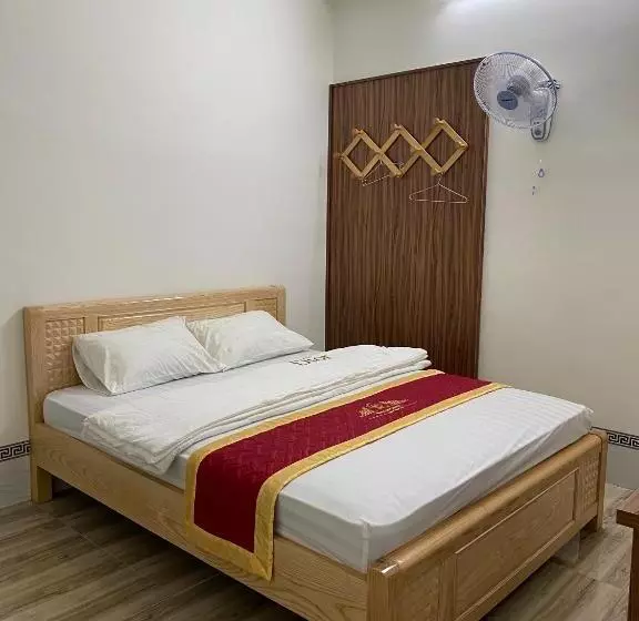 هتل Khách Sạn Ngọc Quý