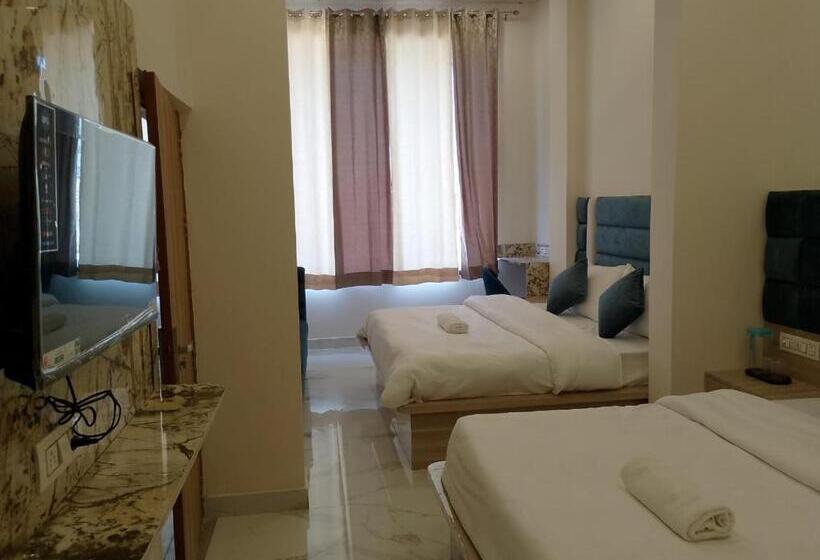 Hôtel Lr Delite Inn