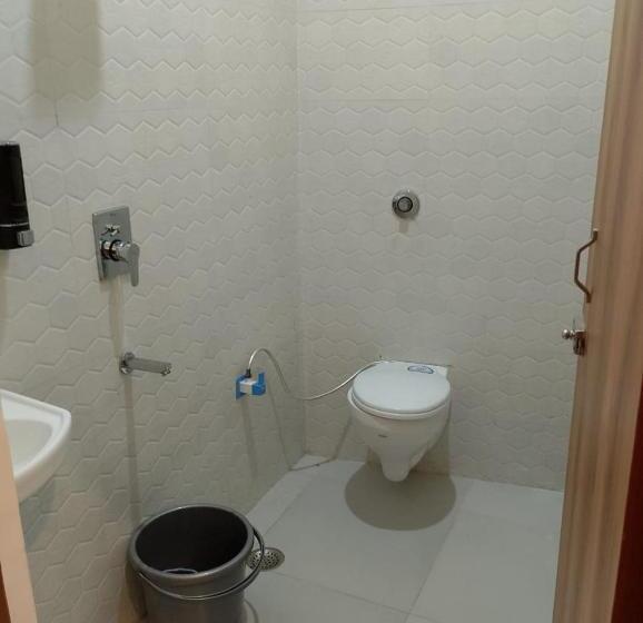 Hôtel Lr Delite Inn