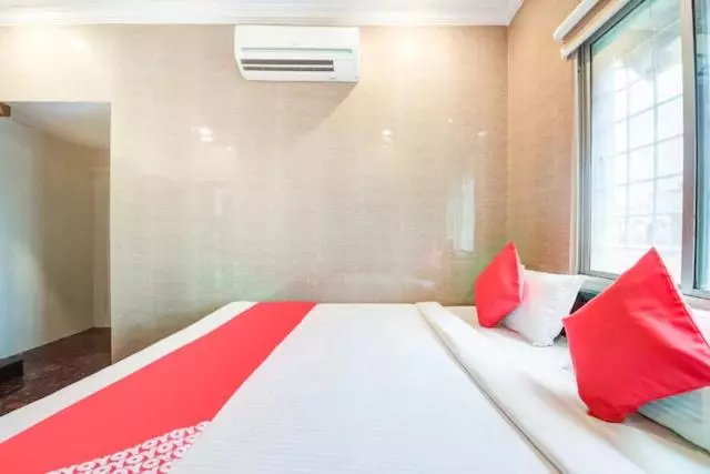 ホテル Tejasri Residency