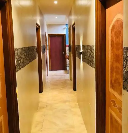 ホテル Tejasri Residency