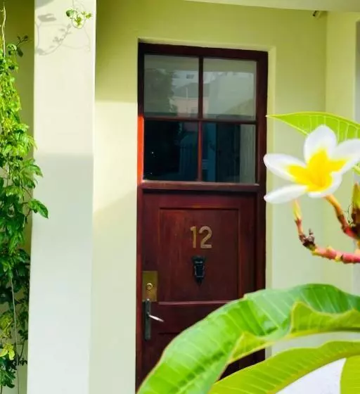 Majatalo Ami Vine House