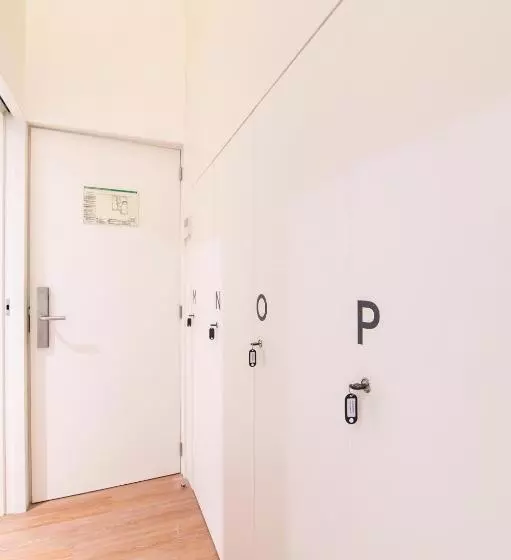 پانسیون Azoriani City Hostel Ponta Delgada