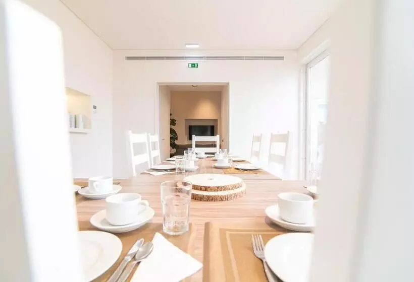 پانسیون Azoriani City Hostel Ponta Delgada