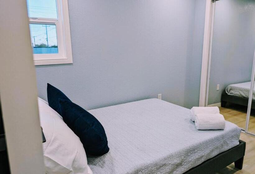 Pansiyon Chic Parisian Guest House