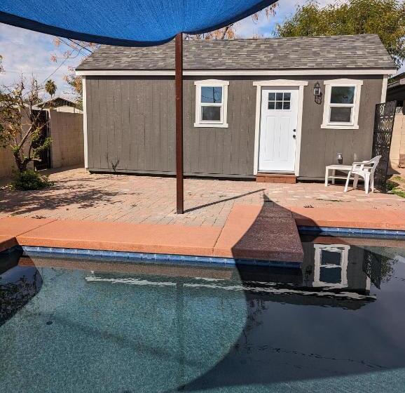 Pansiyon Chic Parisian Guest House