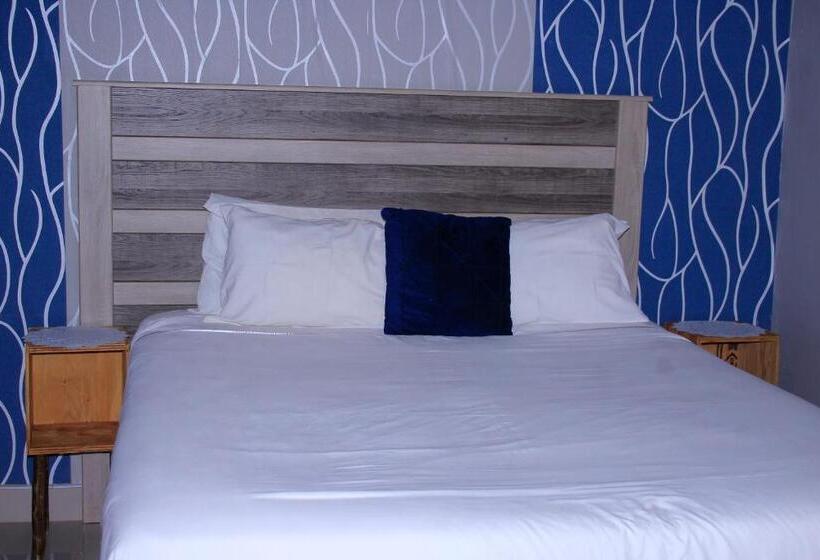 پانسیون Lormasol Mews Guesthouse