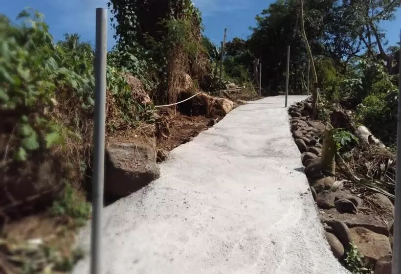 ペンション Room In Villa   Outback Retreat