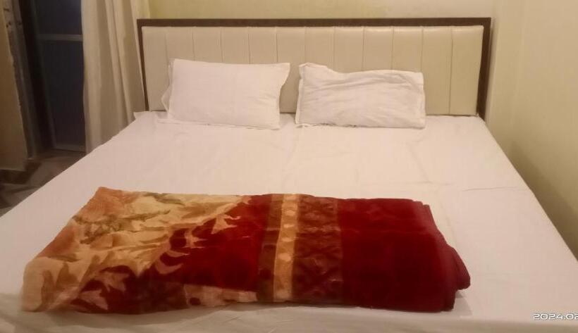 پانسیون The Grand Ganga Paying Guest House