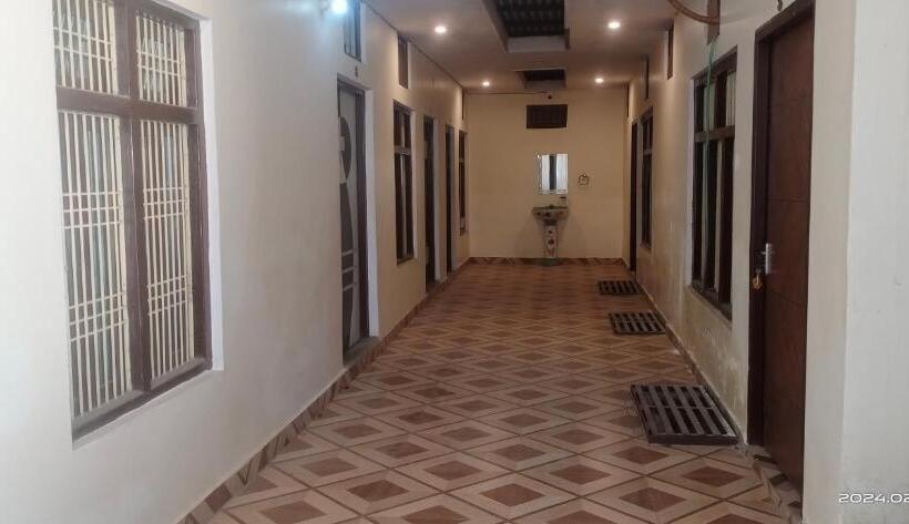 پانسیون The Grand Ganga Paying Guest House