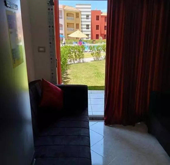 استراحتگاه Porto Matrouh Aqua Viva