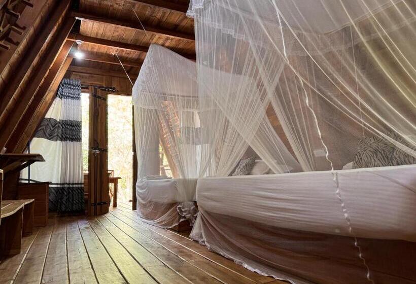 Sundown Lake Hotel & Spa