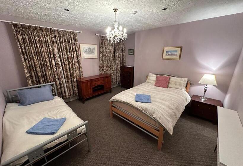 مبيت وإفطار Central Lisburn Accommodation