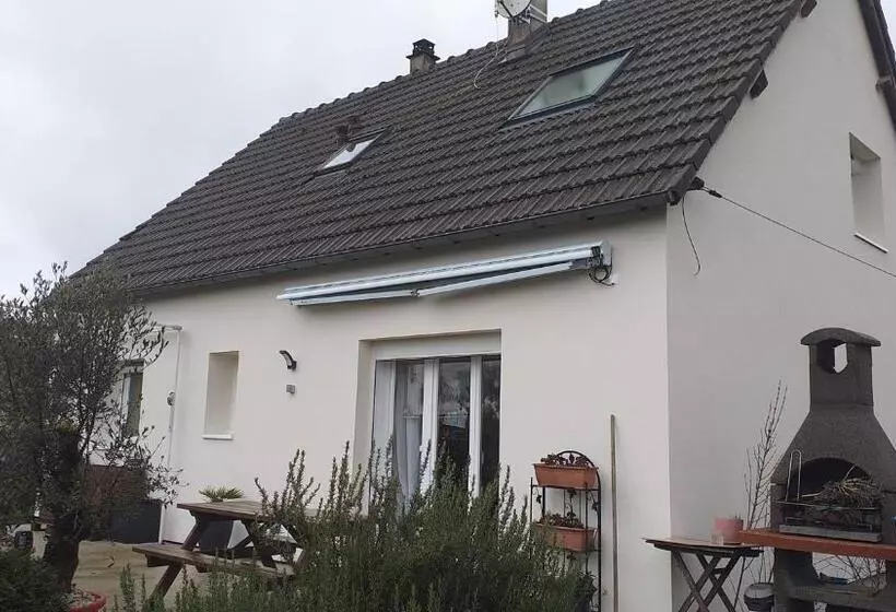 ベッドアンドブレックファースト Chambre Chez L Habitant Avec Sdb Et Wc Privatifs