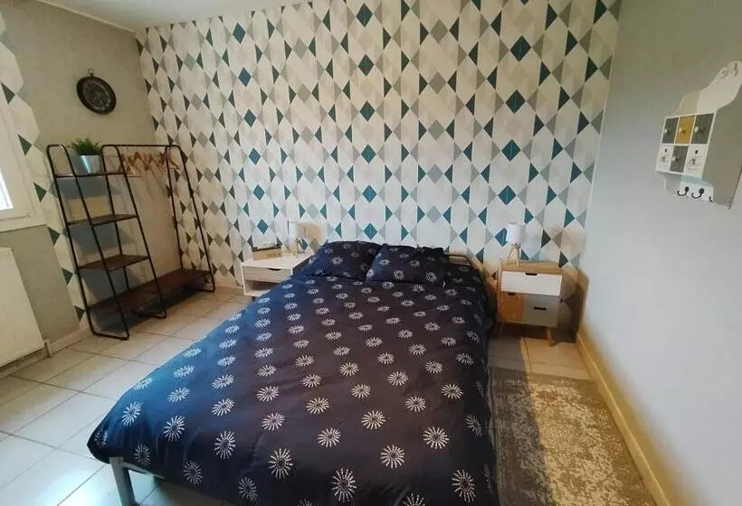 ベッドアンドブレックファースト Chambre Chez L Habitant Avec Sdb Et Wc Privatifs