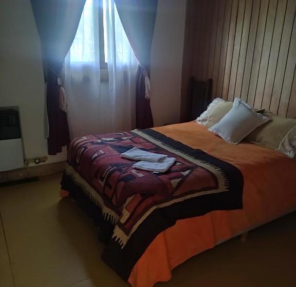 مبيت وإفطار Enriqueta Pds