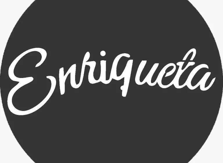 ベッドアンドブレックファースト Enriqueta Pds