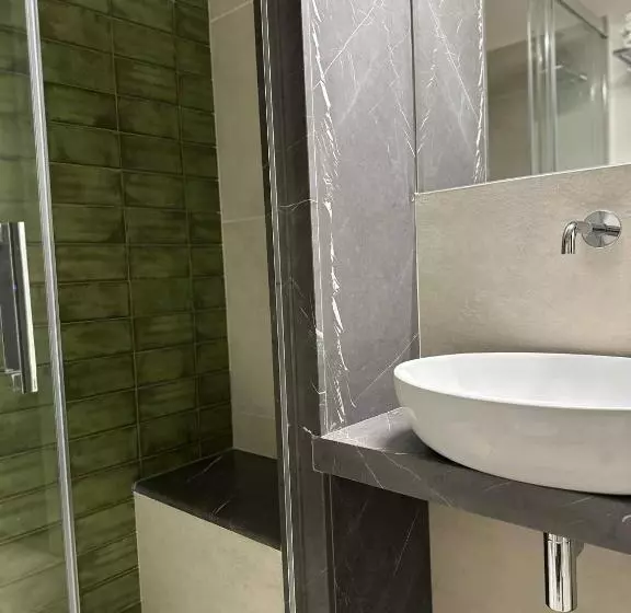 Aamiaismajoitus (B&B) La Vecchia Stazione Aci Castello