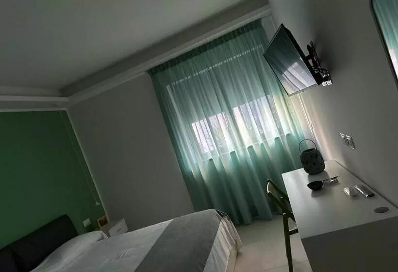 Aamiaismajoitus (B&B) La Vecchia Stazione Aci Castello