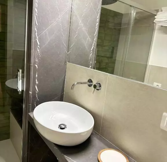 Aamiaismajoitus (B&B) La Vecchia Stazione Aci Castello