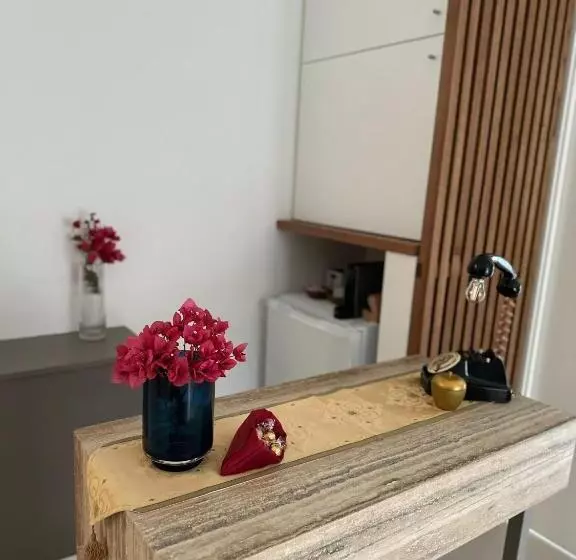 Aamiaismajoitus (B&B) La Vecchia Stazione Aci Castello