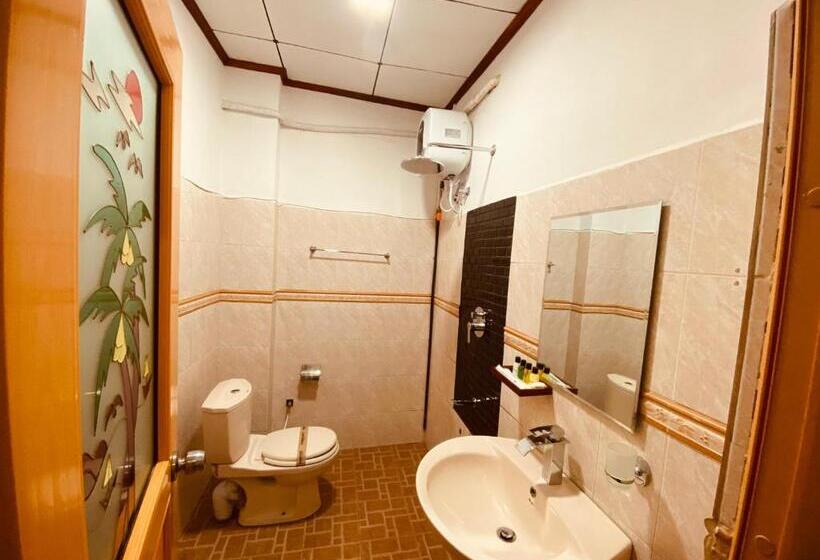 Hotell Adventure Base Camp Miyora