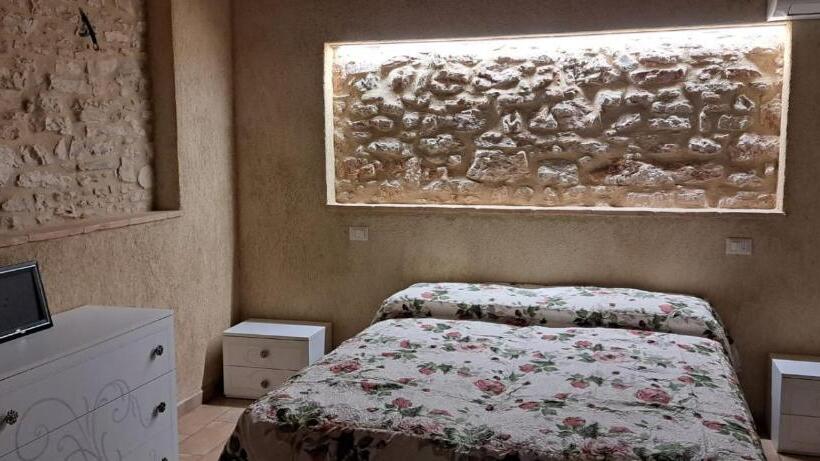 호텔 Agriturismo Il Raggio Di Sole Di Orpello