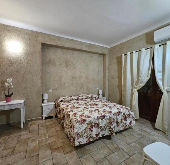 호텔 Agriturismo Il Raggio Di Sole Di Orpello