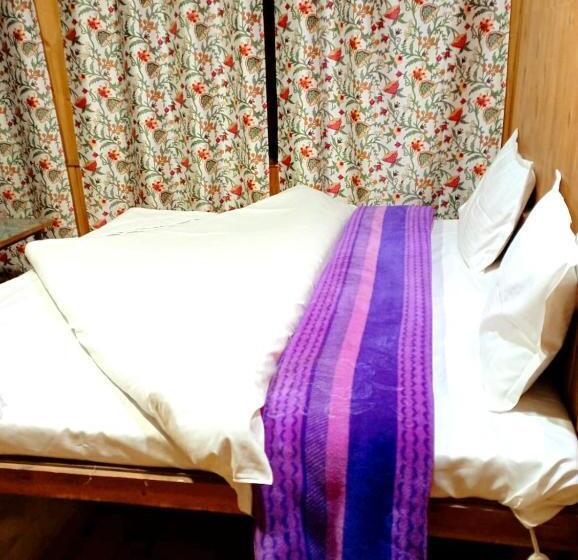 Hotel Mehak And Restarunt