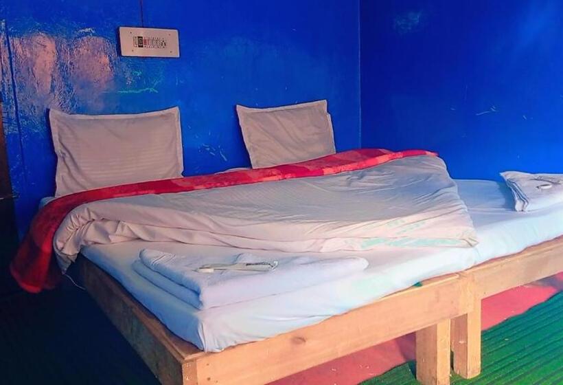 Hotel Mehak And Restarunt