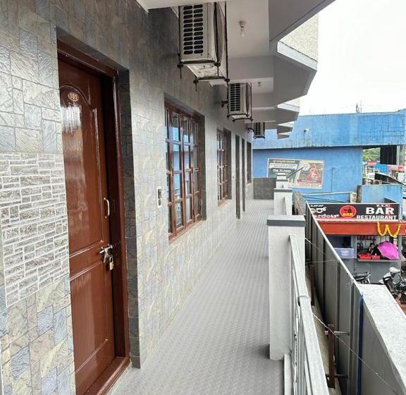 Отель New Iceberg