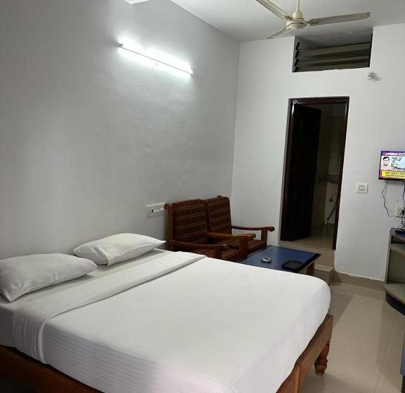 Отель New Iceberg