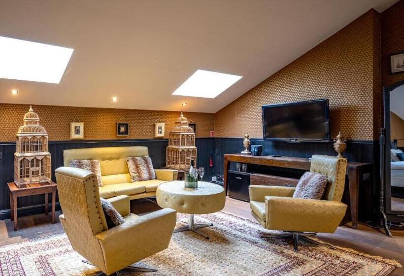 هتل Luxury Suites Quartier Sud