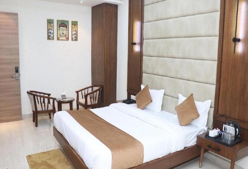 هتل Signum Cityscapes The Royal Jewel