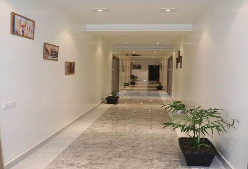 هتل Signum Cityscapes The Royal Jewel