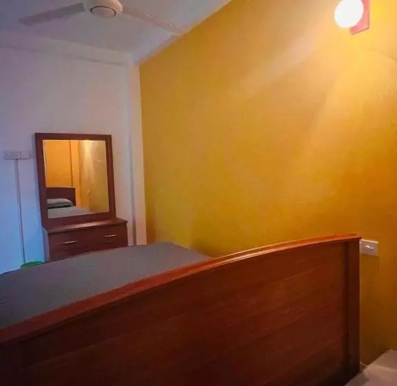 ホテル Sri Ragavas Lagoon Villa