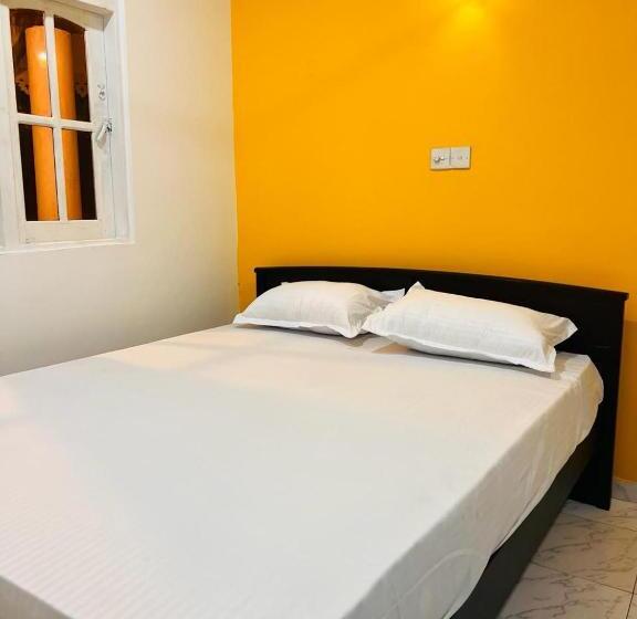 酒店 Sri Ragavas Lagoon Villa