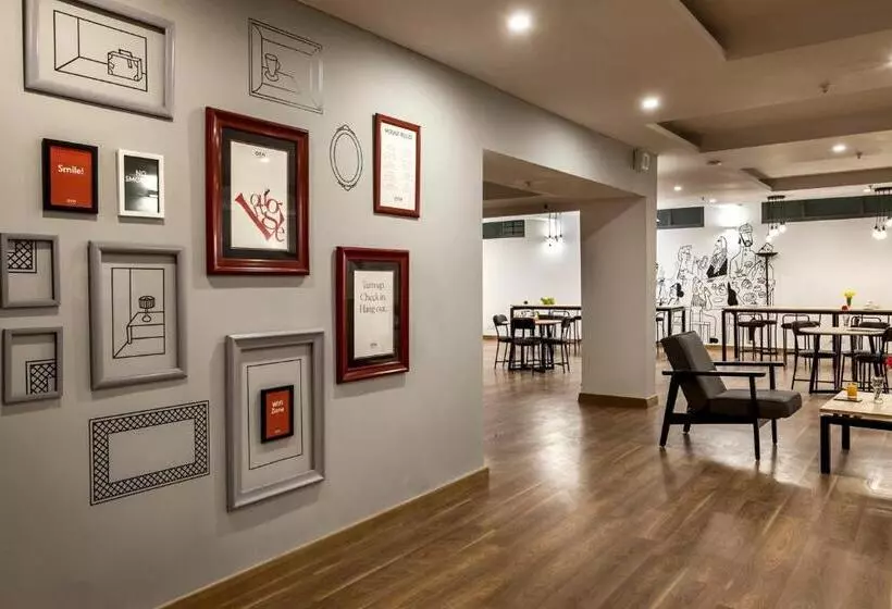 Hotelli Townhouse 1124 Majesty Inn