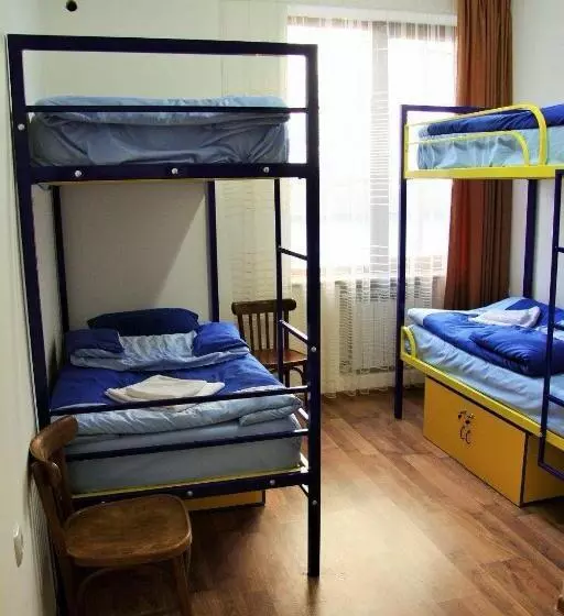 Mama Hostel