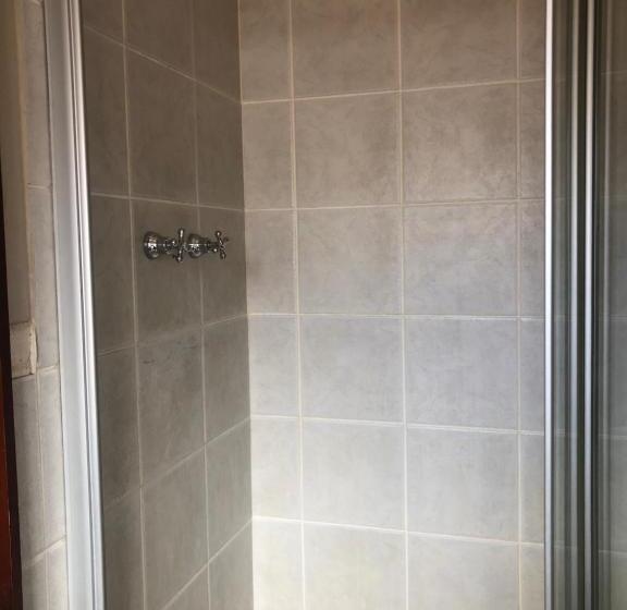 Pensionat Aderem Blus Rooms