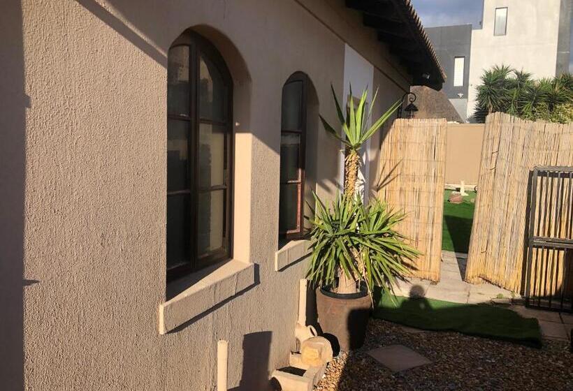 Pensionat Aderem Blus Rooms