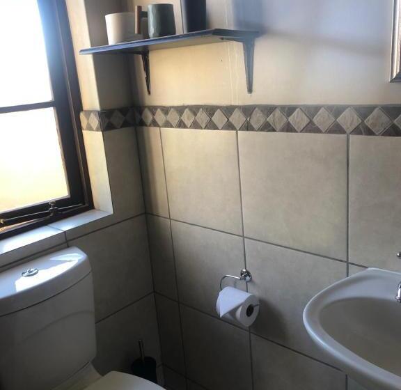 Pensionat Aderem Blus Rooms