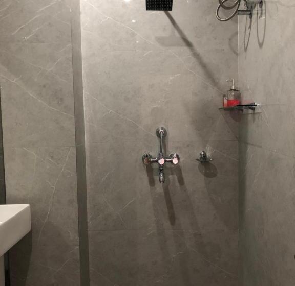 Pensão Anne’s Laces Homestay