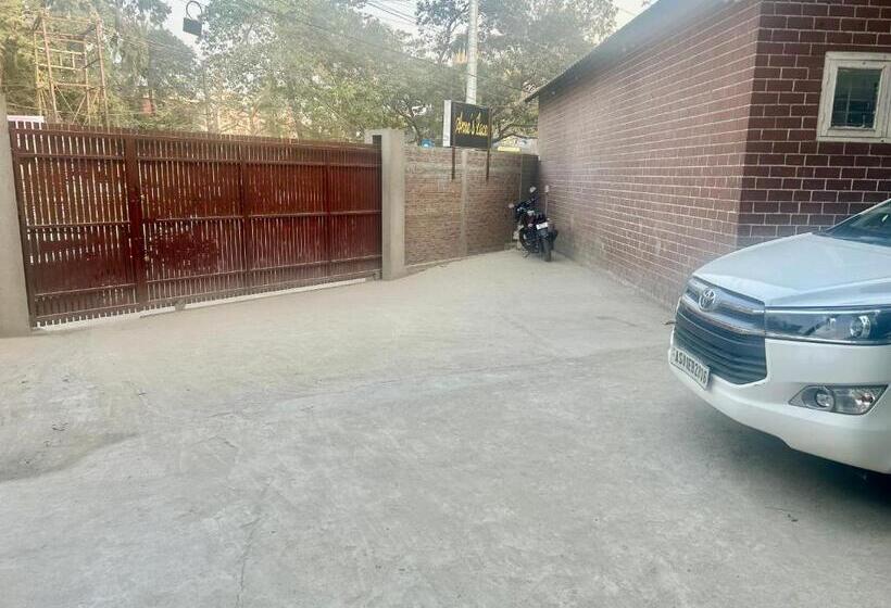 Pensão Anne’s Laces Homestay