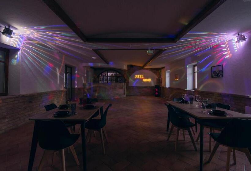 بنسيون Feel Good House