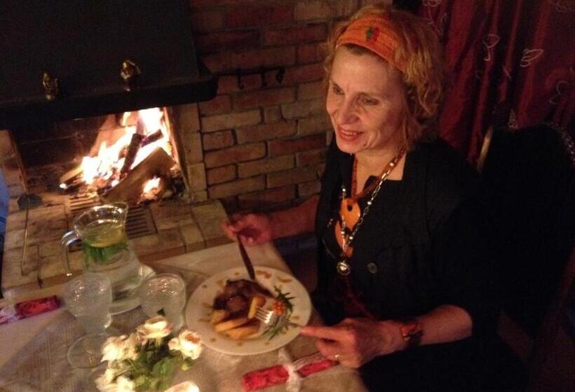 پانسیون Harmoonikum